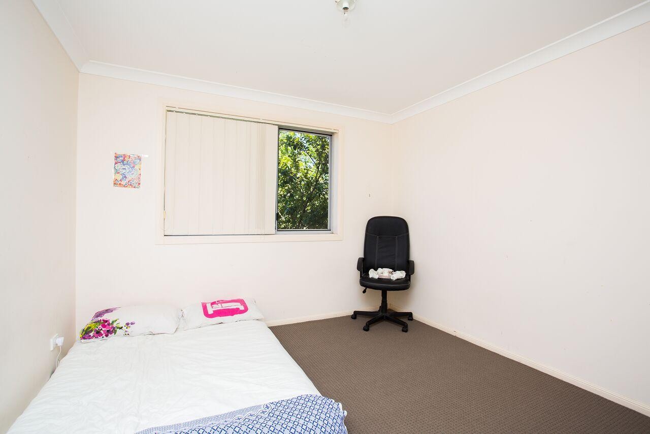 4/27 Aurora Place, Bateau Bay nsw 2261-2