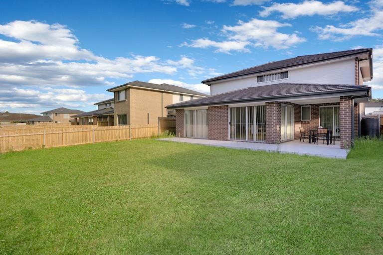 40 Championship Drive, Wyong  nsw  2259-2