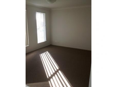 25 Colonial Street, Wadalba  nsw  2259-2