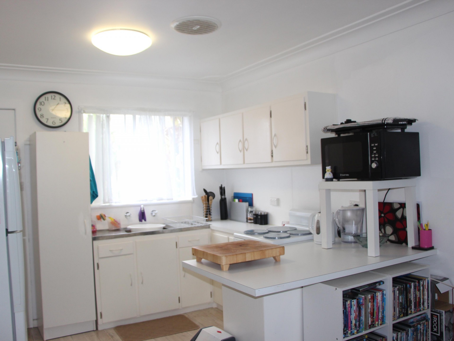 20 Sadie Avenue, Gorokan nsw 2263-2