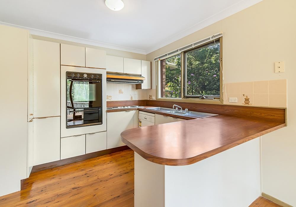 12 Bellevue Crescent, North Avoca  nsw  2260-2