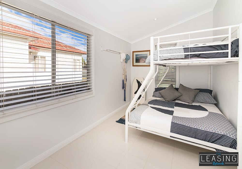 38a Bay Road, Blue Bay nsw 2261-2