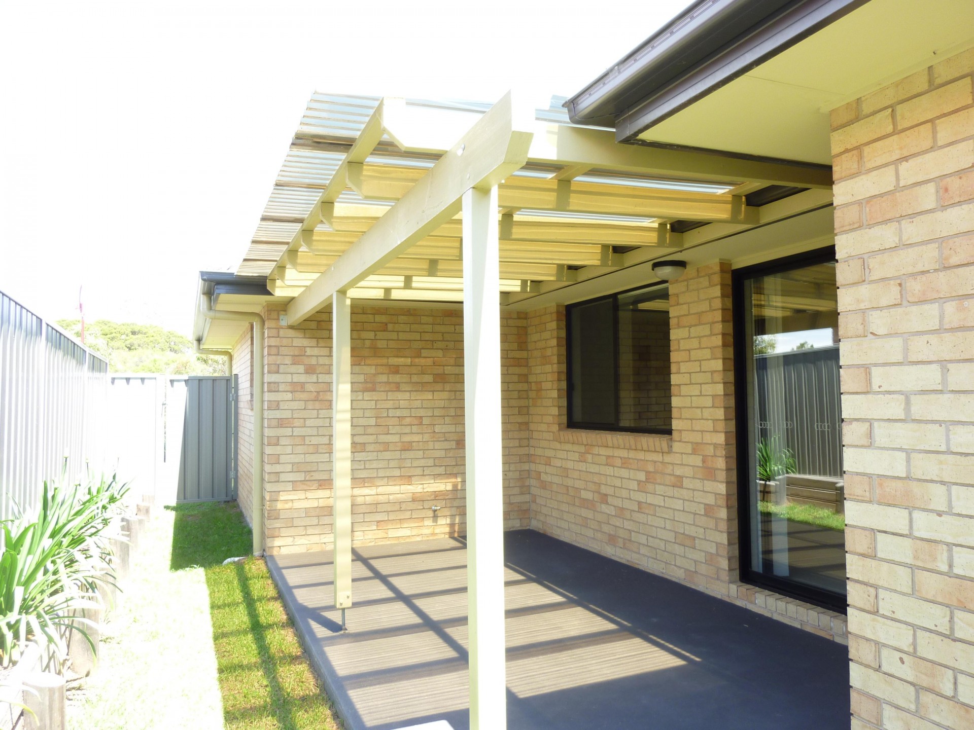 13 Lotus Terrace, Hamlyn Terrace  nsw  2259-2