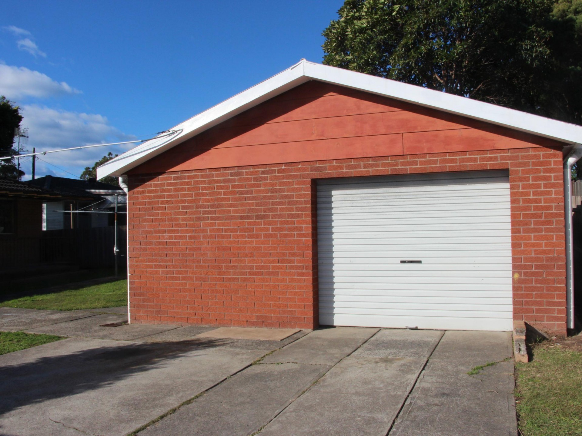 109 Eastern Road, Bateau Bay  nsw  2261-2