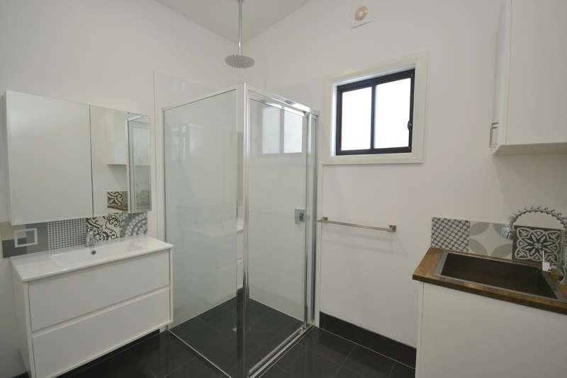 15a Welcome Street, Woy Woy nsw 2256-2