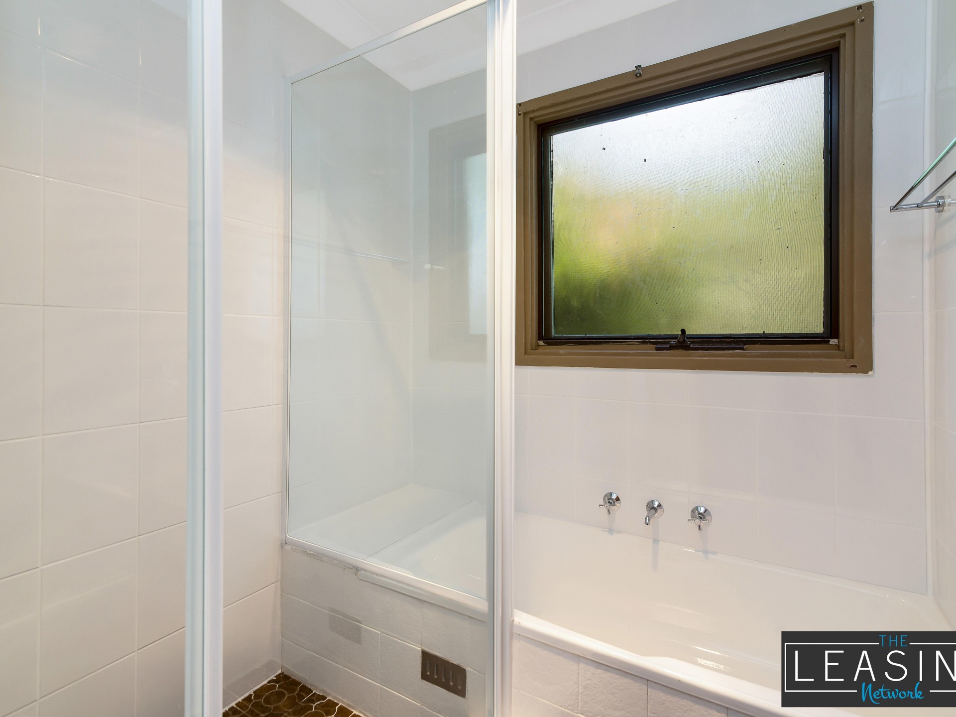 12 Bellevue Crescent, North Avoca nsw 2260-2