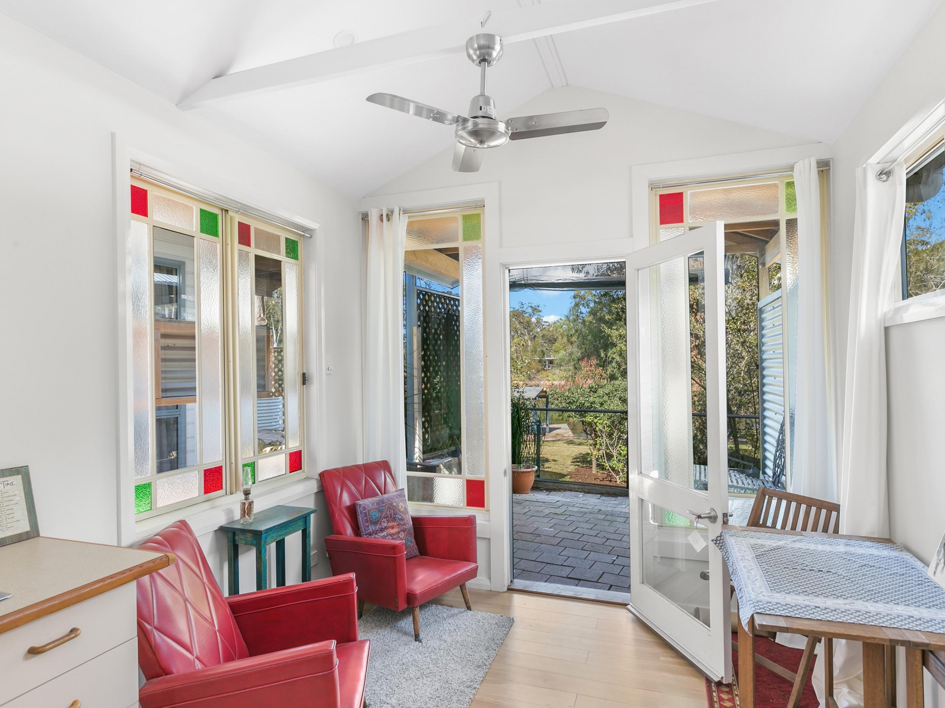 14 McKellar Boulevard, Blue Haven  nsw  2262-2