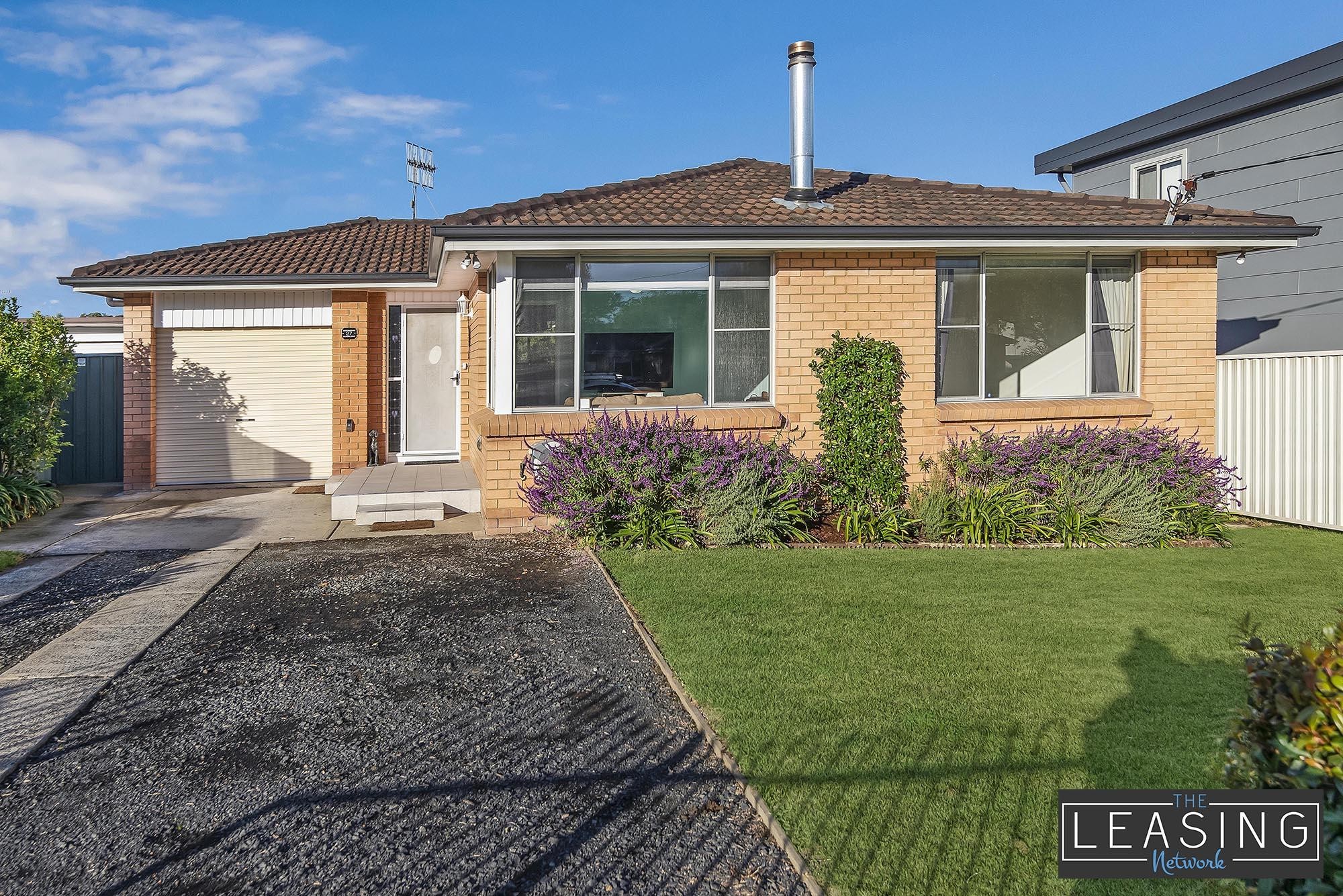 27 Balmoral Drive, Gorokan nsw 2263-1