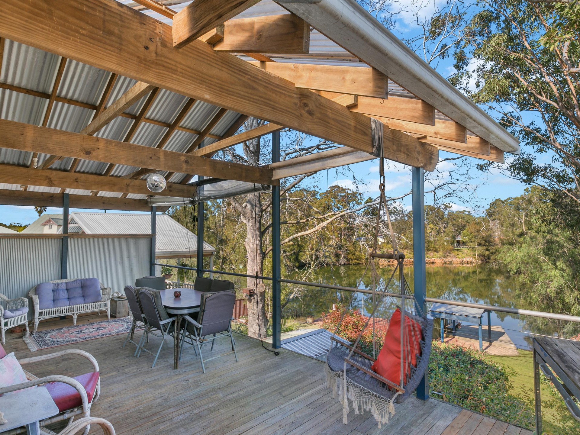 14 McKellar Boulevard, Blue Haven nsw 2262-2