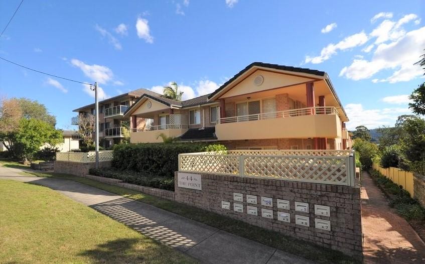 1/44 Frederick Street, Point Frederick nsw 2250-1