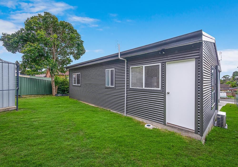 32a Seawind Terrace, Berkeley Vale  nsw  2261-1