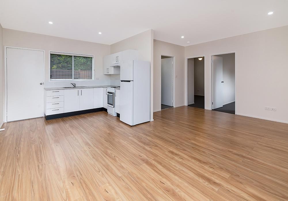 32a Seawind Terrace, Berkeley Vale  nsw  2261-2