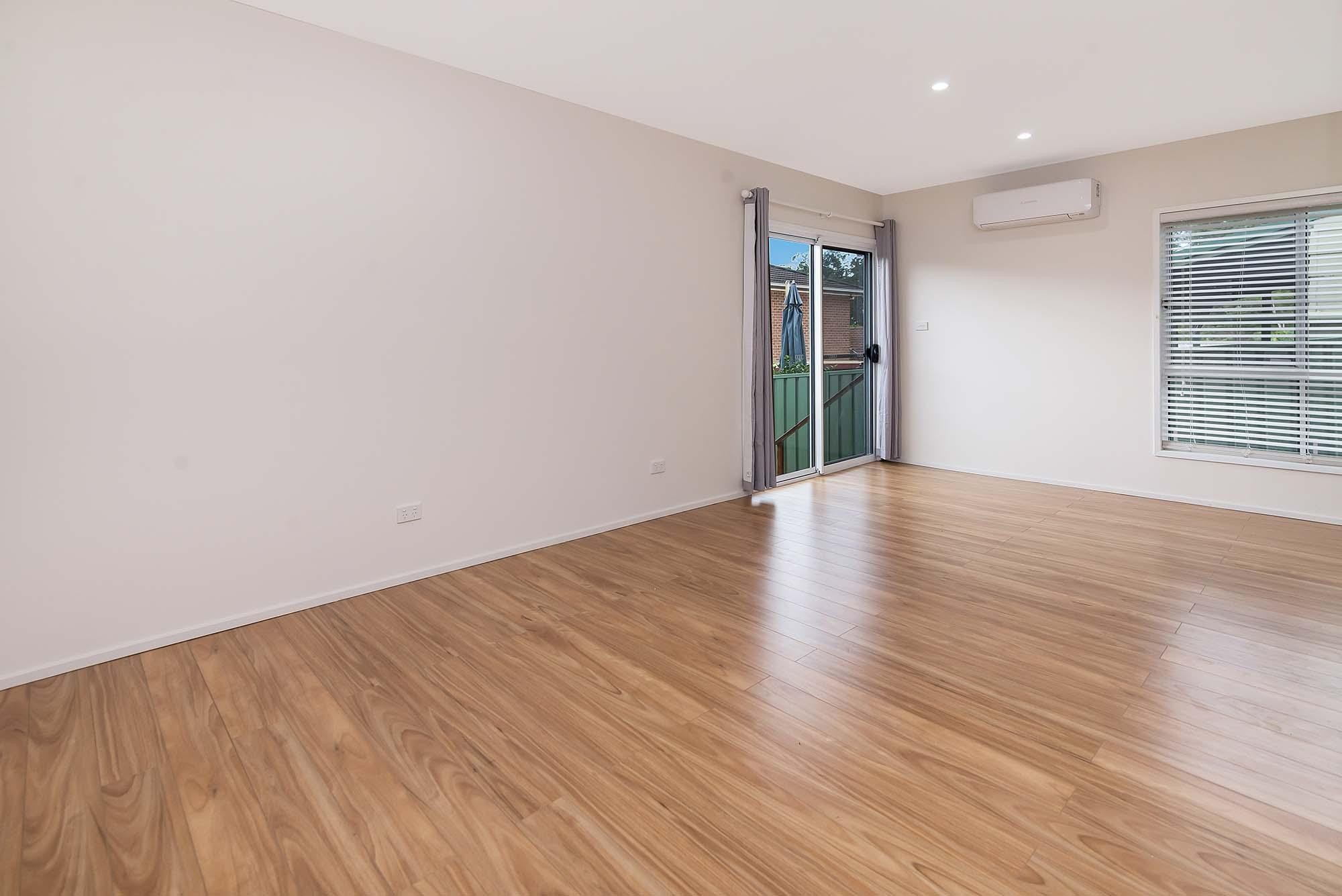 32a Seawind Terrace, Berkeley Vale  nsw  2261-2