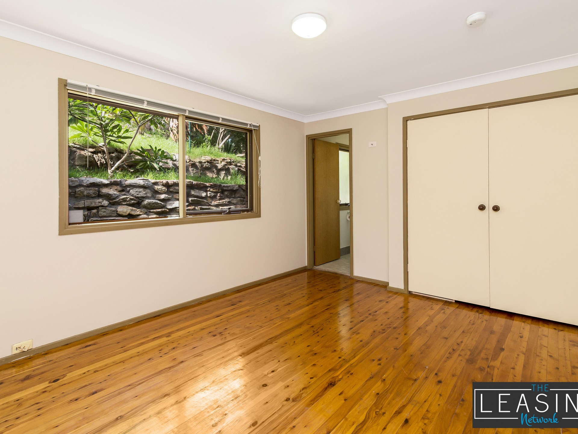 12 Bellevue Crescent, North Avoca  nsw  2260-2