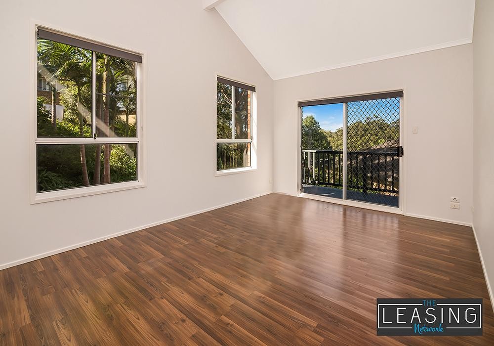 2 Moores Road, Avoca Beach  nsw  2251-2